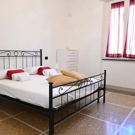 Apartment 2- Starlight Flat