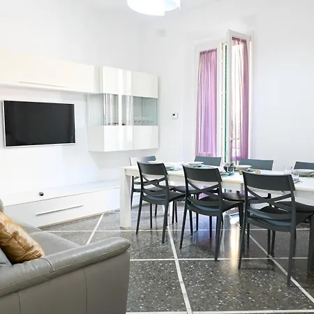 Apartment 2- Starlight Flat *
