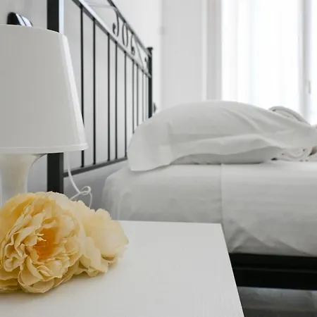 2- Starlight Flat Apartment